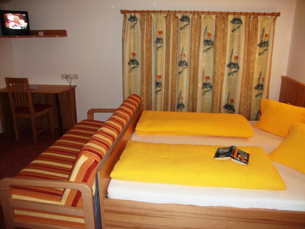 Gasthaus Gasthof Brentwirt Leogang Zimmer foto